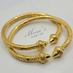 10k thick pair Traditional West Indian Bangles with twirl head