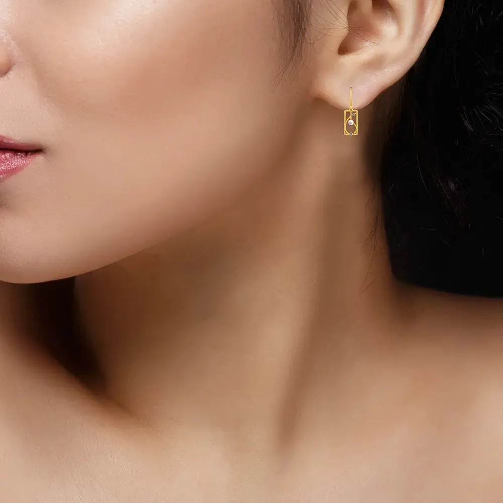 14k Rectangular Gold Earrings With Unique Design And A Pearl