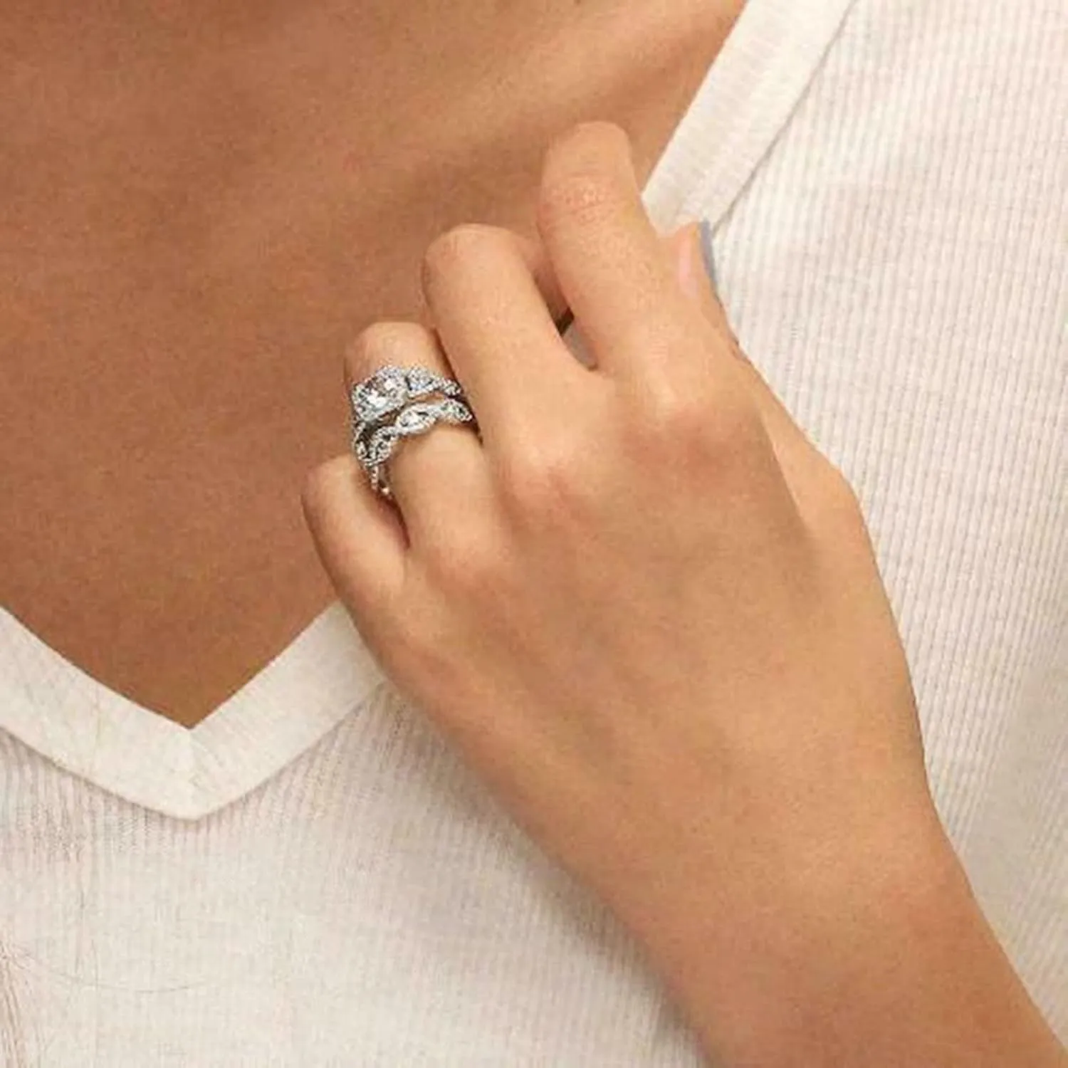2pcs Inlaid Zircon Wedding Band for Women Stackable Diamond Proposal Ring Exquisite Elegant Promise Ring
