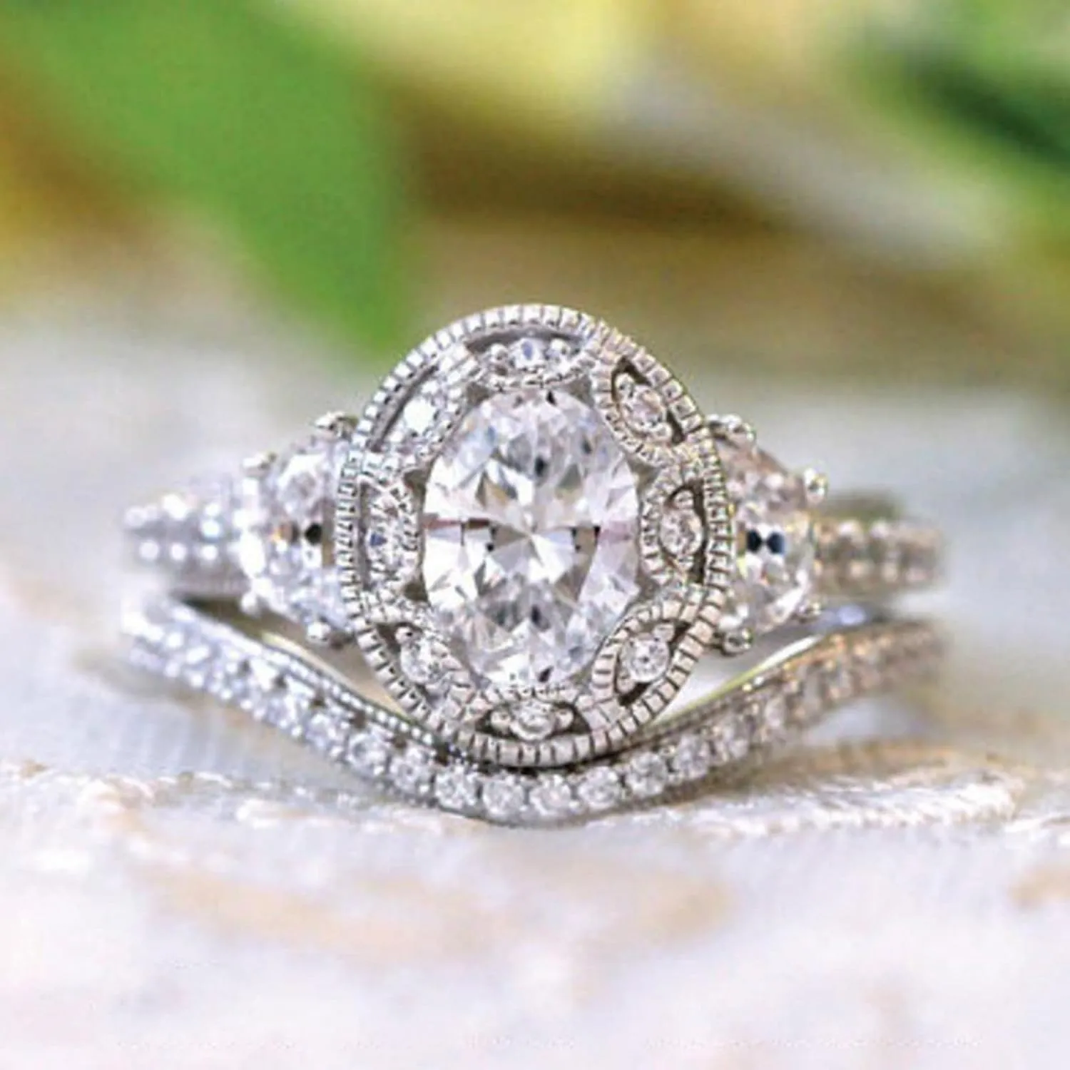2pcs Women Inlaid Zircon Rings Set Exquisite Imitation Diamond Wedding Band Stackable Anniversary Ring (Silver, 6)