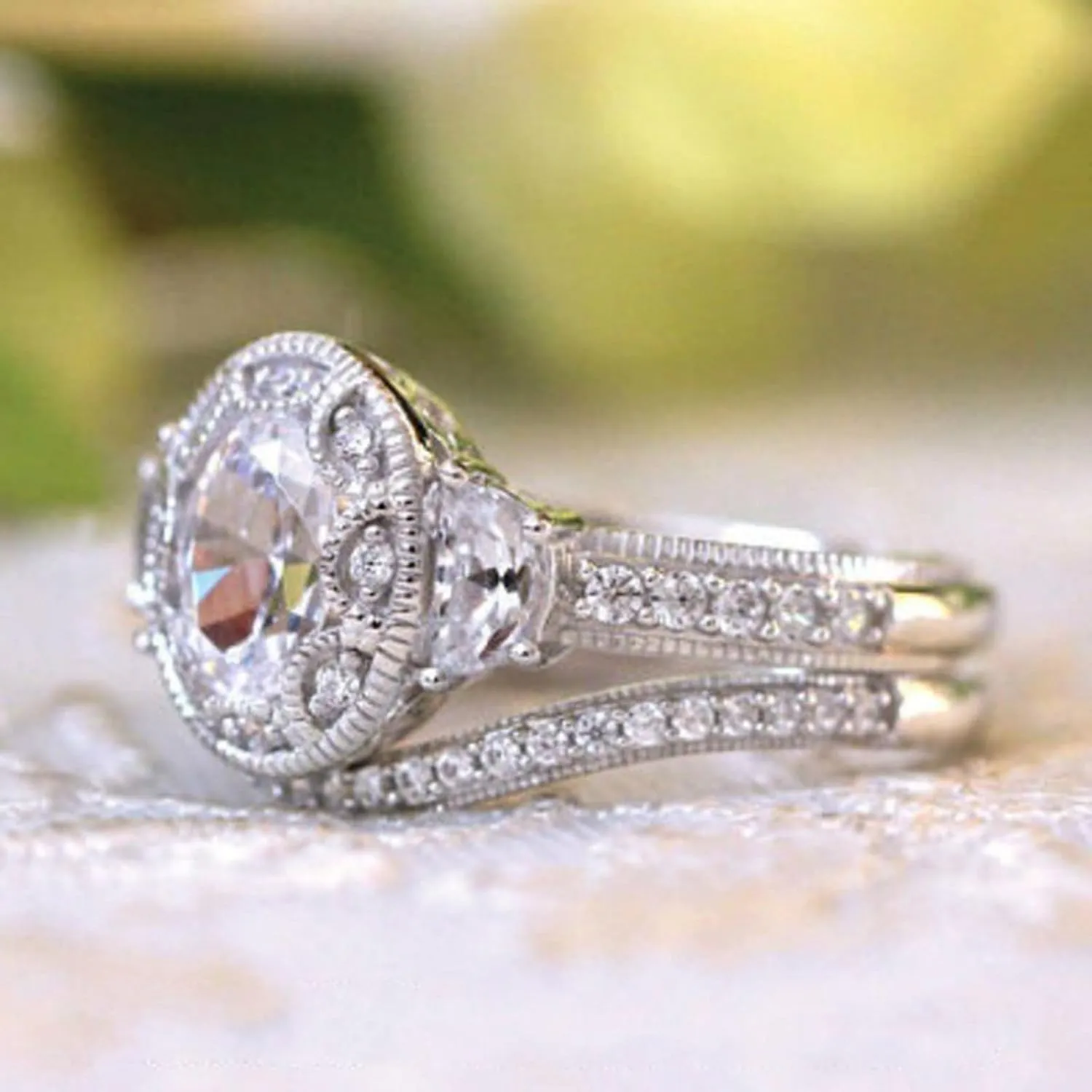 2pcs Women Inlaid Zircon Rings Set Exquisite Imitation Diamond Wedding Band Stackable Anniversary Ring (Silver, 6)