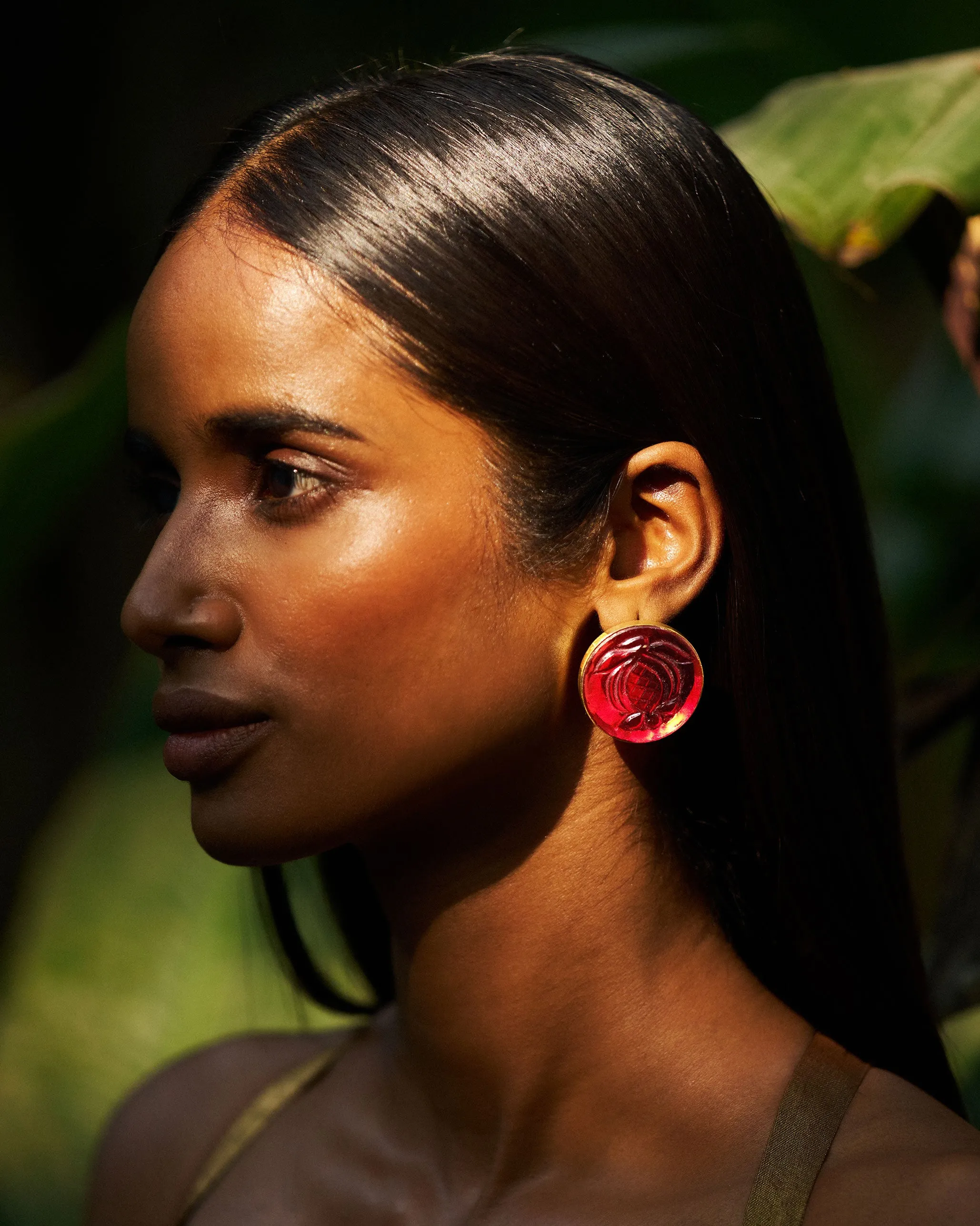 Anar Glass Seal Studs Large - Red