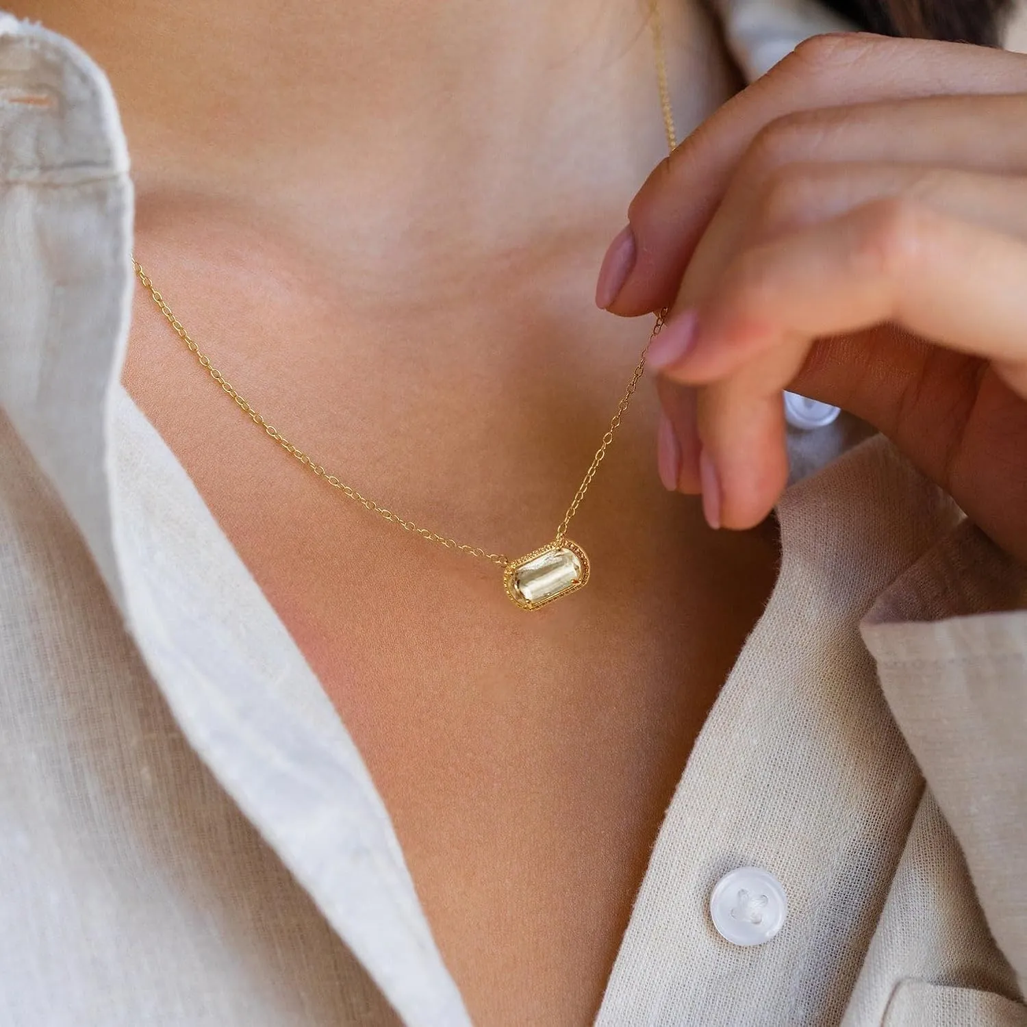 Birthstone Necklace for Women 14k Gold Plated Preppy Oval Stone Necklaces Trendy Zircon Pendant Necklaces Birthday Gifts for Women Mom Wife Friends