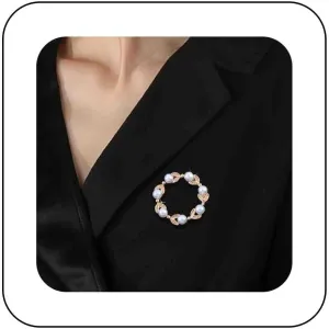 Boho Pearl Leaf Brooch Pin Gold Wreath Brooches Leaf Sweater Brooch Pin Scarf Button Buckle Pearl Circle Brooches Pin Leaf Leaves Brooch Lapel Pin Decorative for Women Gift