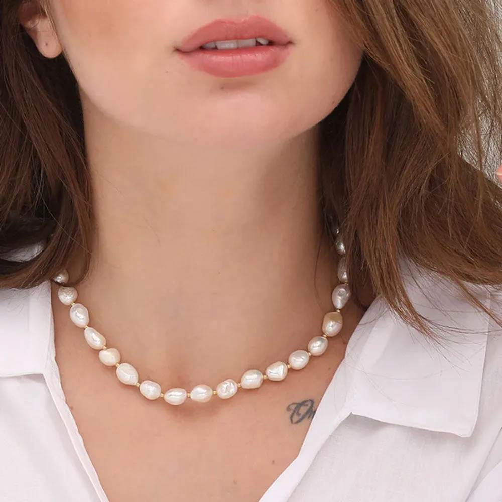 Bold & Beautiful Pearl Necklace