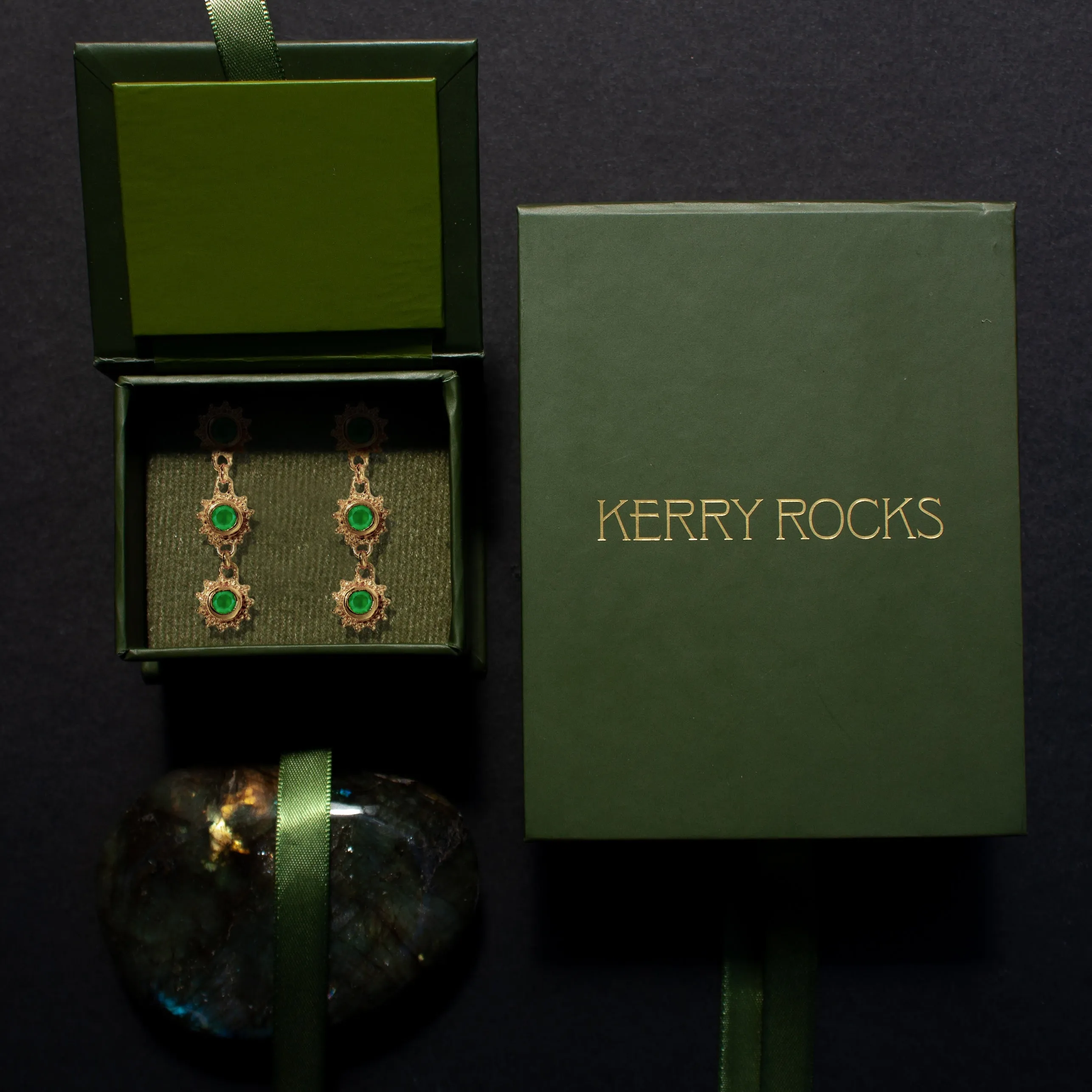 Cascading Soleil Stud, Green Onyx, Gold