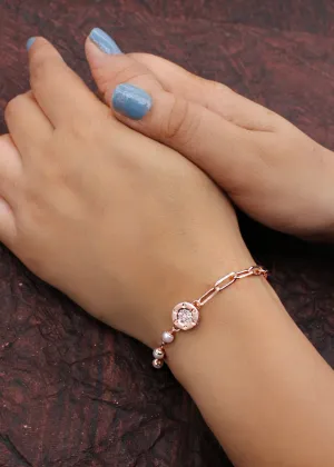 DELICATE  PEARL BEADS BRACELET