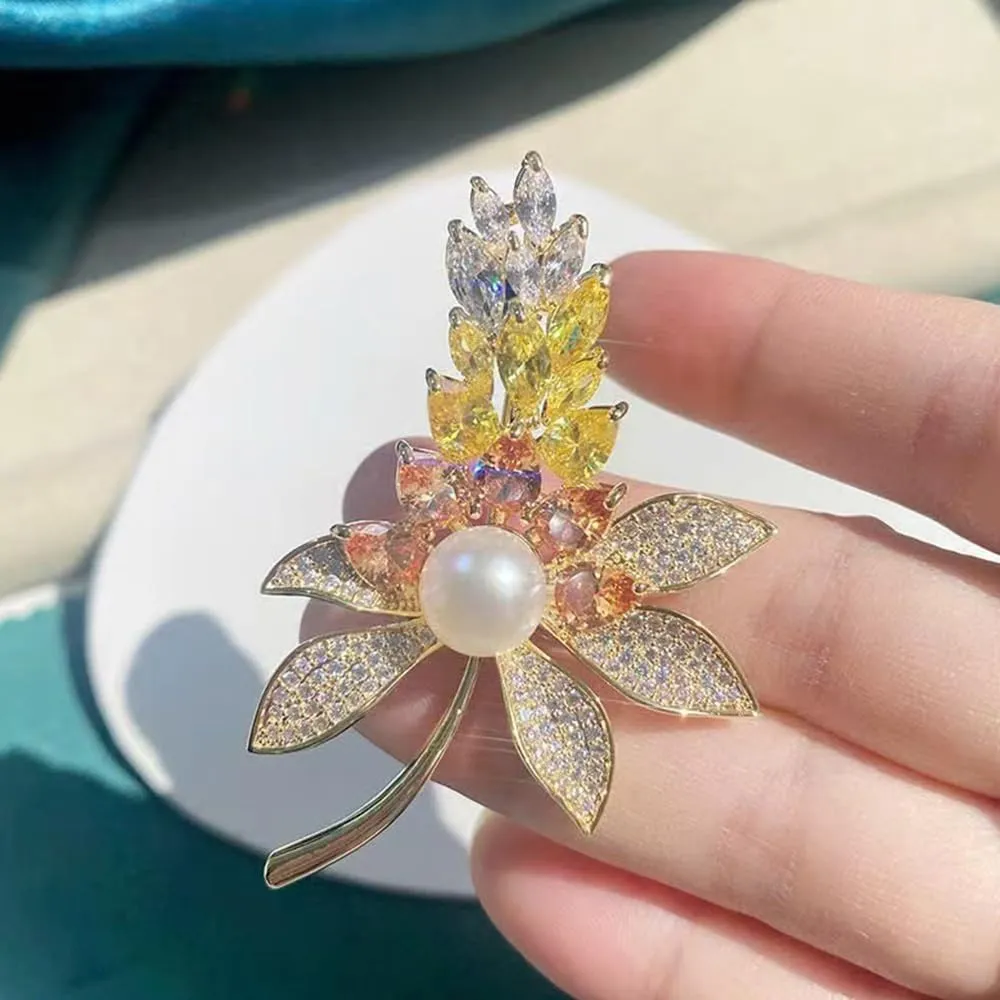 Elegant Floral Brooch Pin for Women, Handmade Crystal & Pearl Boutonniere Lapel Pin for Suit, Dress, Hat, Bag, Scarf Accessories Floral Brooches and Pins