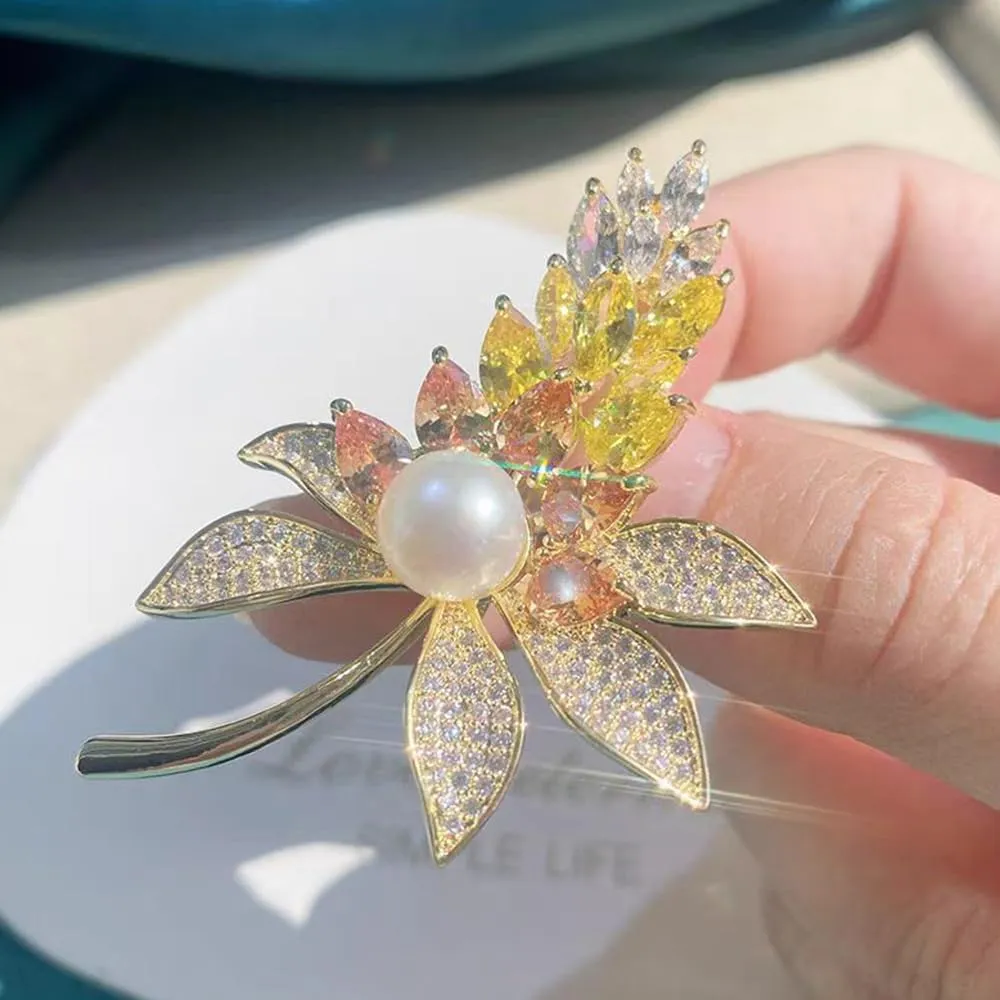Elegant Floral Brooch Pin for Women, Handmade Crystal & Pearl Boutonniere Lapel Pin for Suit, Dress, Hat, Bag, Scarf Accessories Floral Brooches and Pins