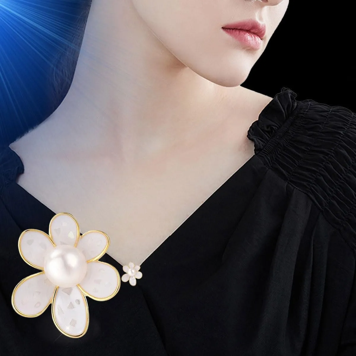 Floral Pearl Brooch Austrian Crystal Rhinestone Pins Gold Plated Leaf Lapel Pin Four Leaf Clover Brooch Birthday Graduation Jewelry Gift for Women Men