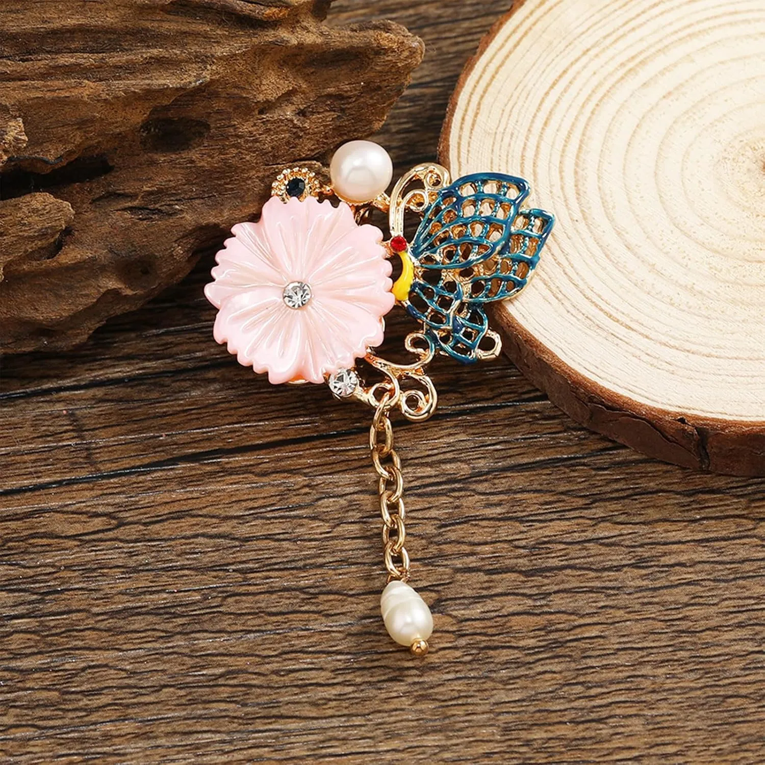 Flower Brooch for Women with Crystals, Pearl, Fashionable Gold Brooch Elegant Rhinestone Brooches Pins Flower Jewelry Blossom Pins and Brooches for Banquet, Party