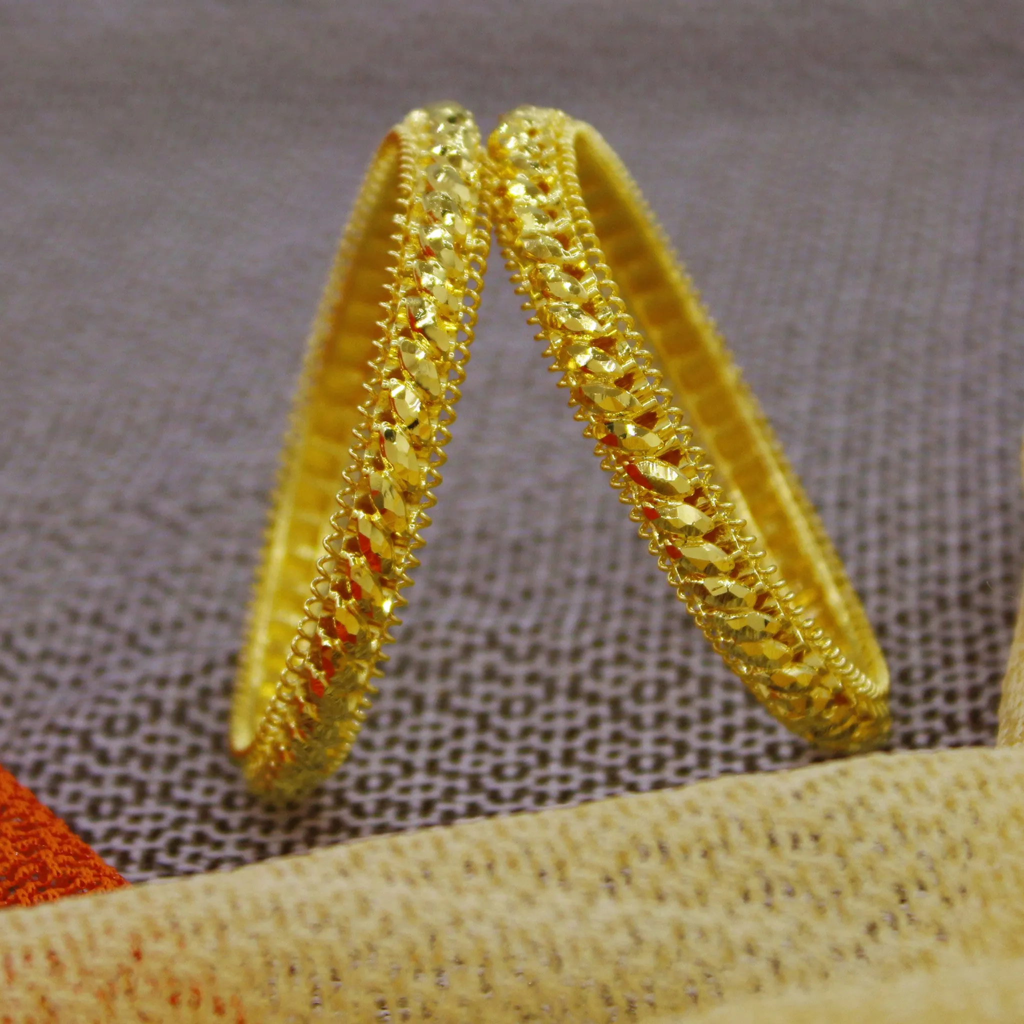 GAHU TODE / TAAS GEHU TODE BANGLES