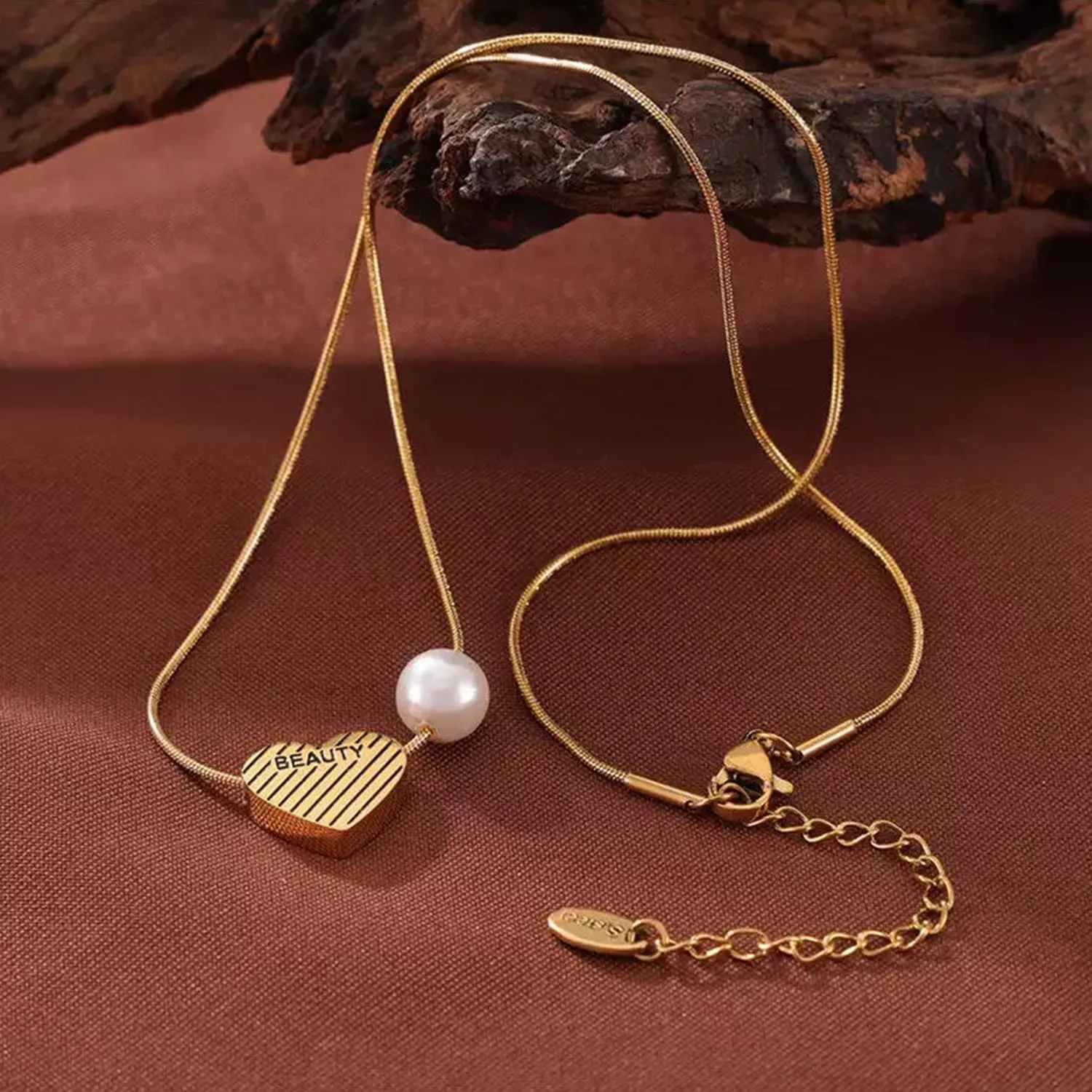 Gold Pendant Necklace for Women, Dainty Vintage 14K Gold Plated Heart Pearl Opal Necklaces Jewelry for Her