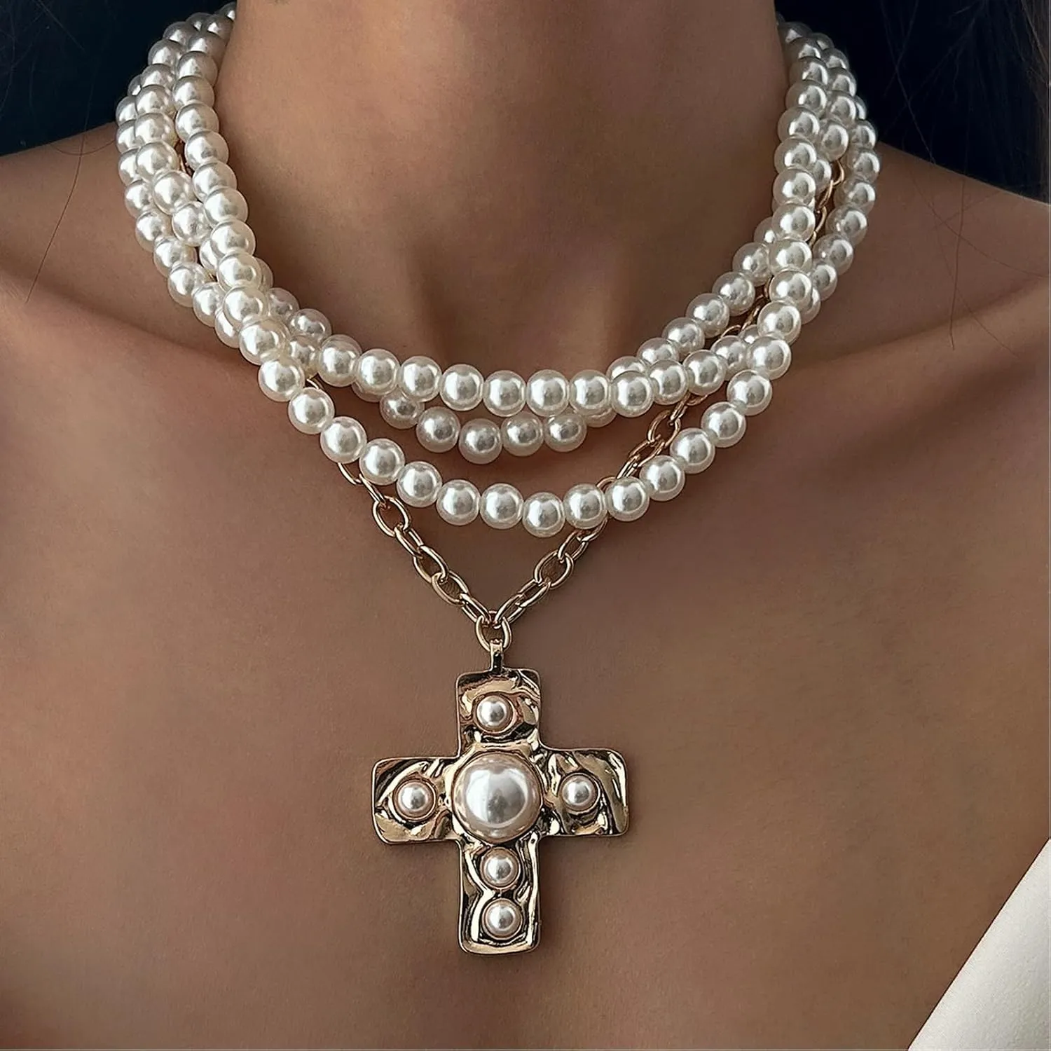 Gothic Pearl Cross Necklace Chunky Cross Necklaces for Women Chunky Gold Charm Necklace Layered Pearl Choker Necklaces Halloween Jewelry for Women