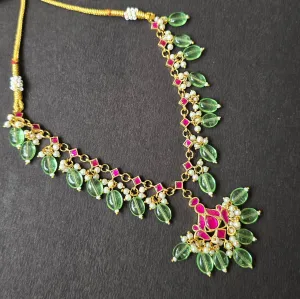 Green Beads Jadau Kundan Short Neckset