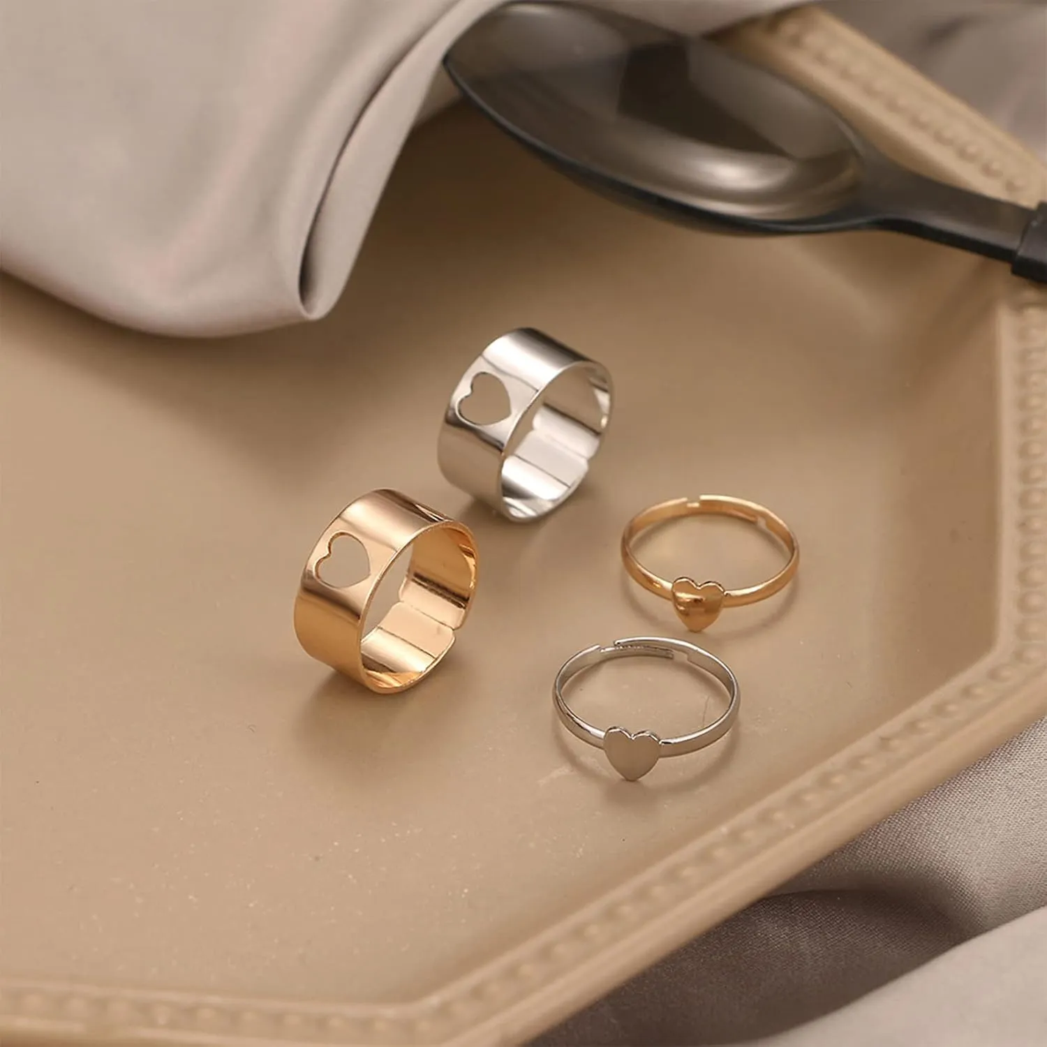 HUASAI Promise Rings for Couples Matching Couple Rings Engagement Rings Non Tarnish for Boyfriend Girlfriend Wedding Bands for Her Open Adjustable Wedding Rings Jewelry Gifts for Couples 2024