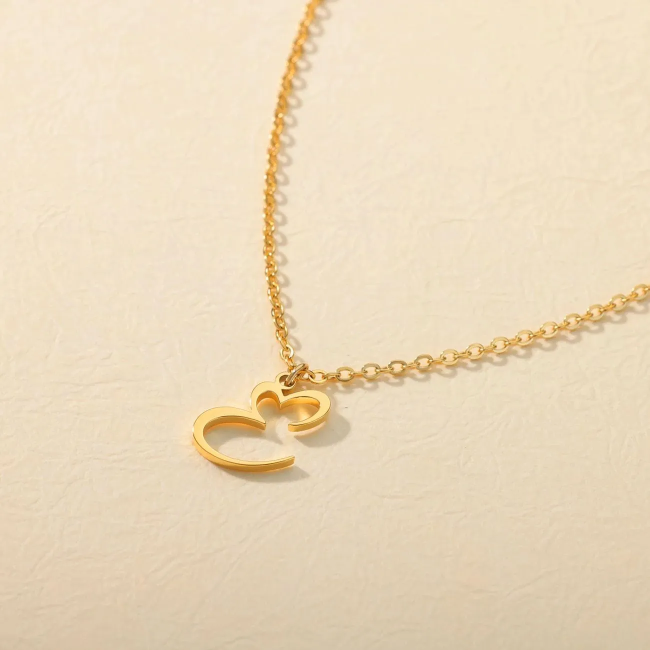 Initial Necklaces for Women 14k Gold Plated Necklace Dainty Gold Letter Pendant Heart Necklace Custom Personalized Name Necklace Cute Choker Necklace Minimalist Gold Jewelry Gift