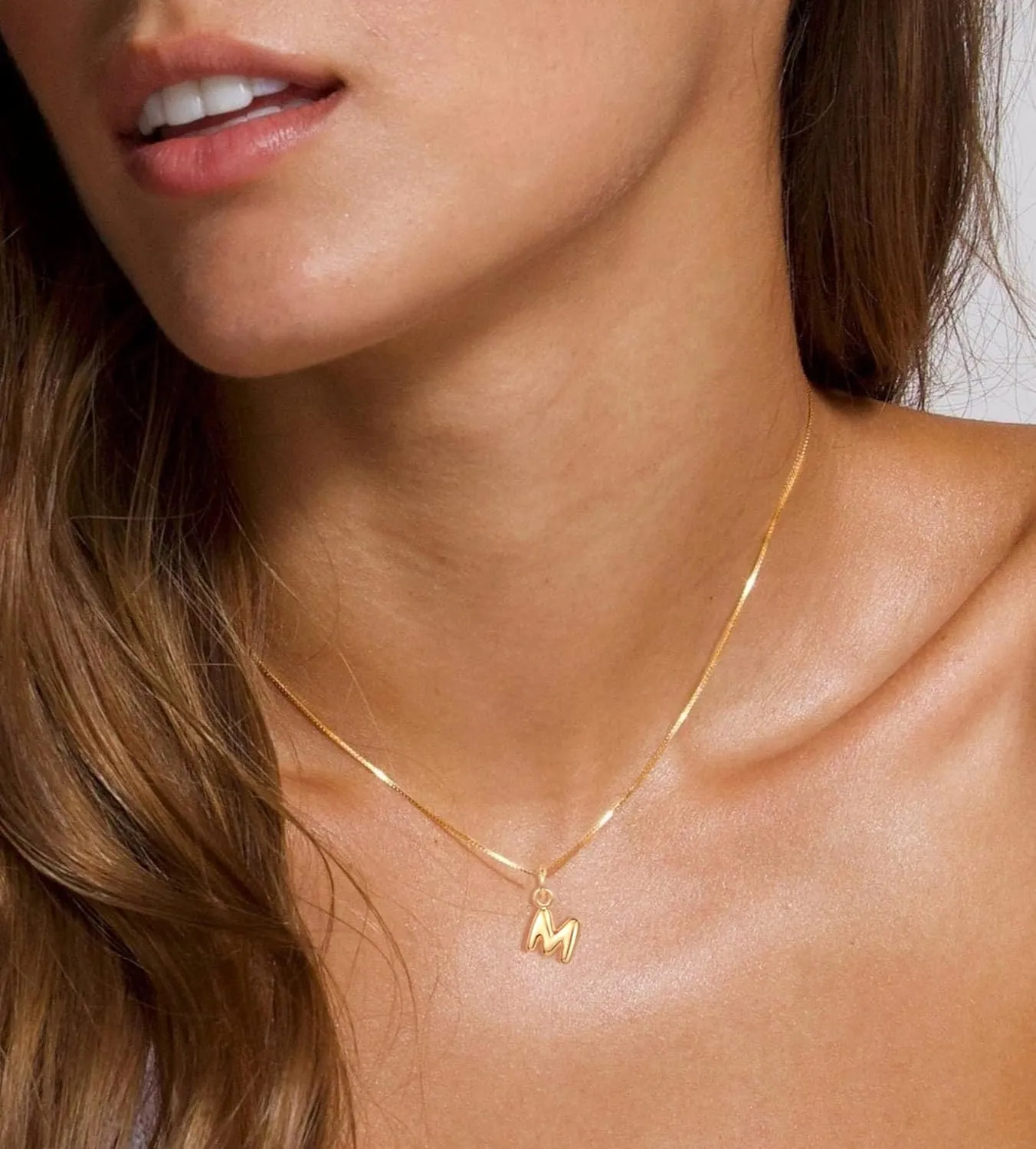 KOHOTA Gold Bubble Letter Necklace for Women 14k Gold Plated Balloon Initial Letter Pendant Necklace Personalized Dainty Tiny A-Z Name Charm Choker Necklace Simple Cute Trendy Jewelry Gift for Women
