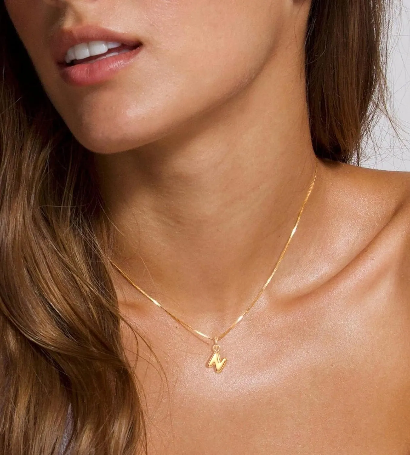 KOHOTA Gold Bubble Letter Necklace for Women 14k Gold Plated Balloon Initial Letter Pendant Necklace Personalized Dainty Tiny A-Z Name Charm Choker Necklace Simple Cute Trendy Jewelry Gift for Women
