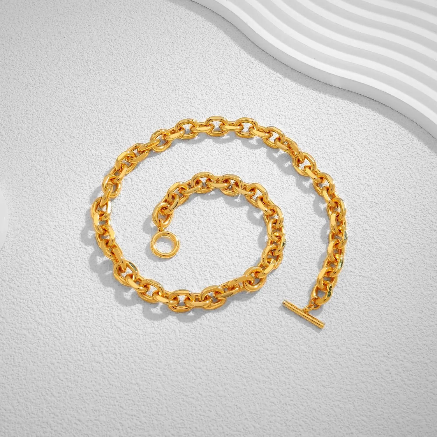 LILIE&WHITE Gold Necklaces For Women Chunky Necklaces Trendy Gold Link Chain Necklace Fashion Choker Necklace Women Jewelry Gift