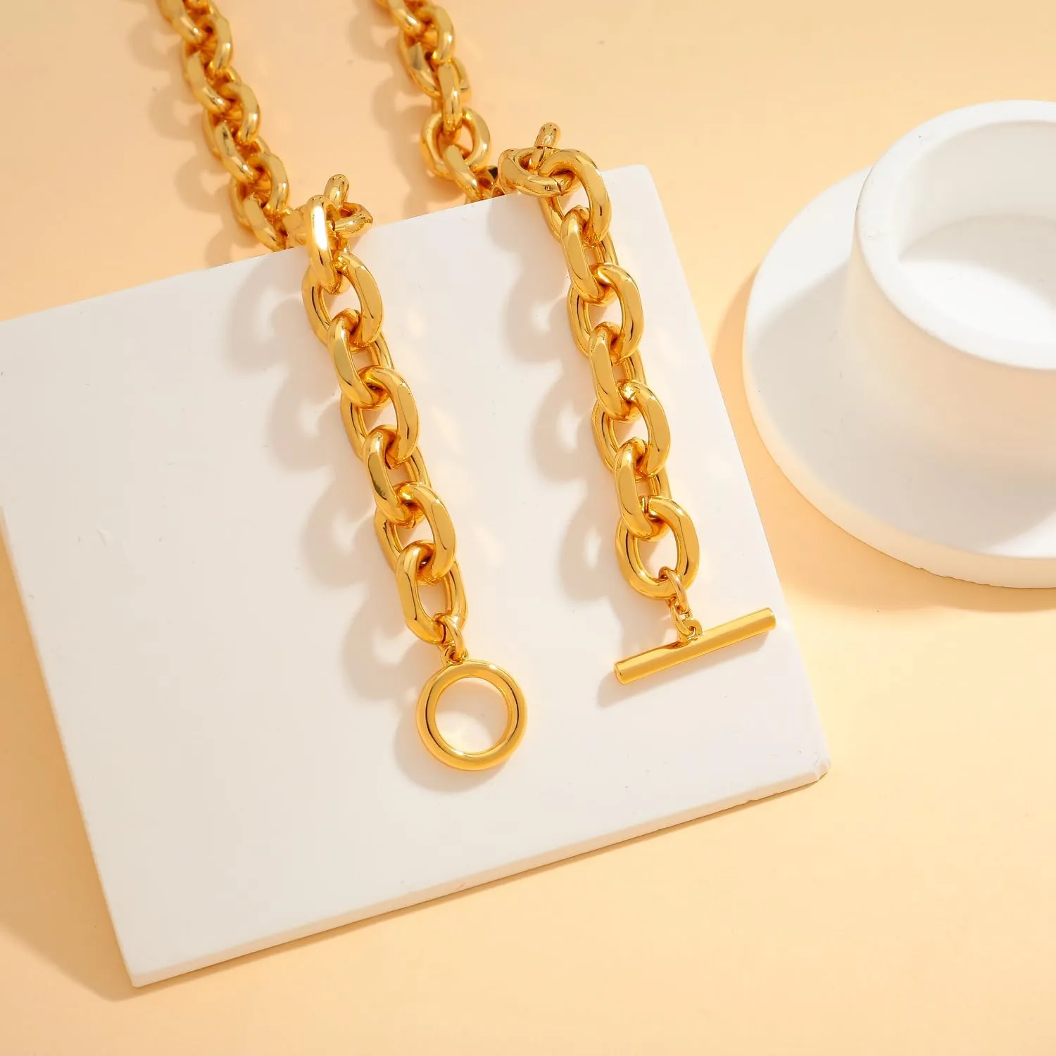 LILIE&WHITE Gold Necklaces For Women Chunky Necklaces Trendy Gold Link Chain Necklace Fashion Choker Necklace Women Jewelry Gift