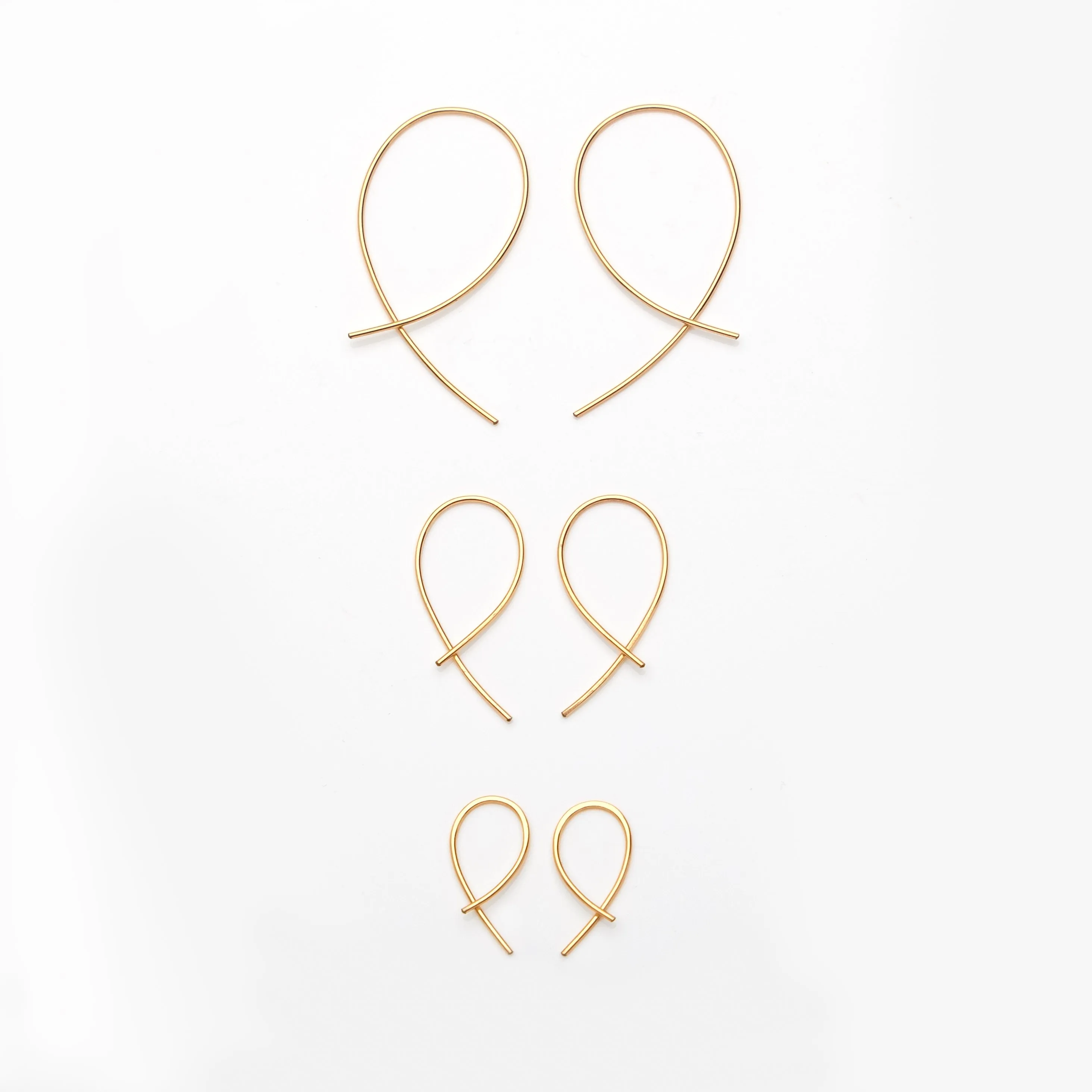 Loop Earrings Mid