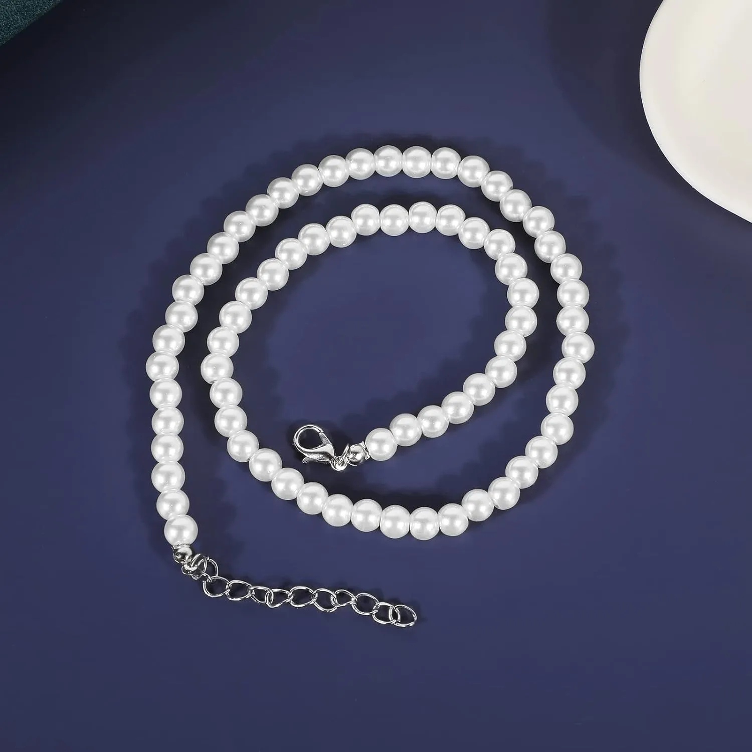 MJartoria Pearl Necklace for Men, 16''-24'' Pearl Necklaces for Women, 6/8mm White Pearl Choker Necklace Trendy Jewelry Gifts for Women Men