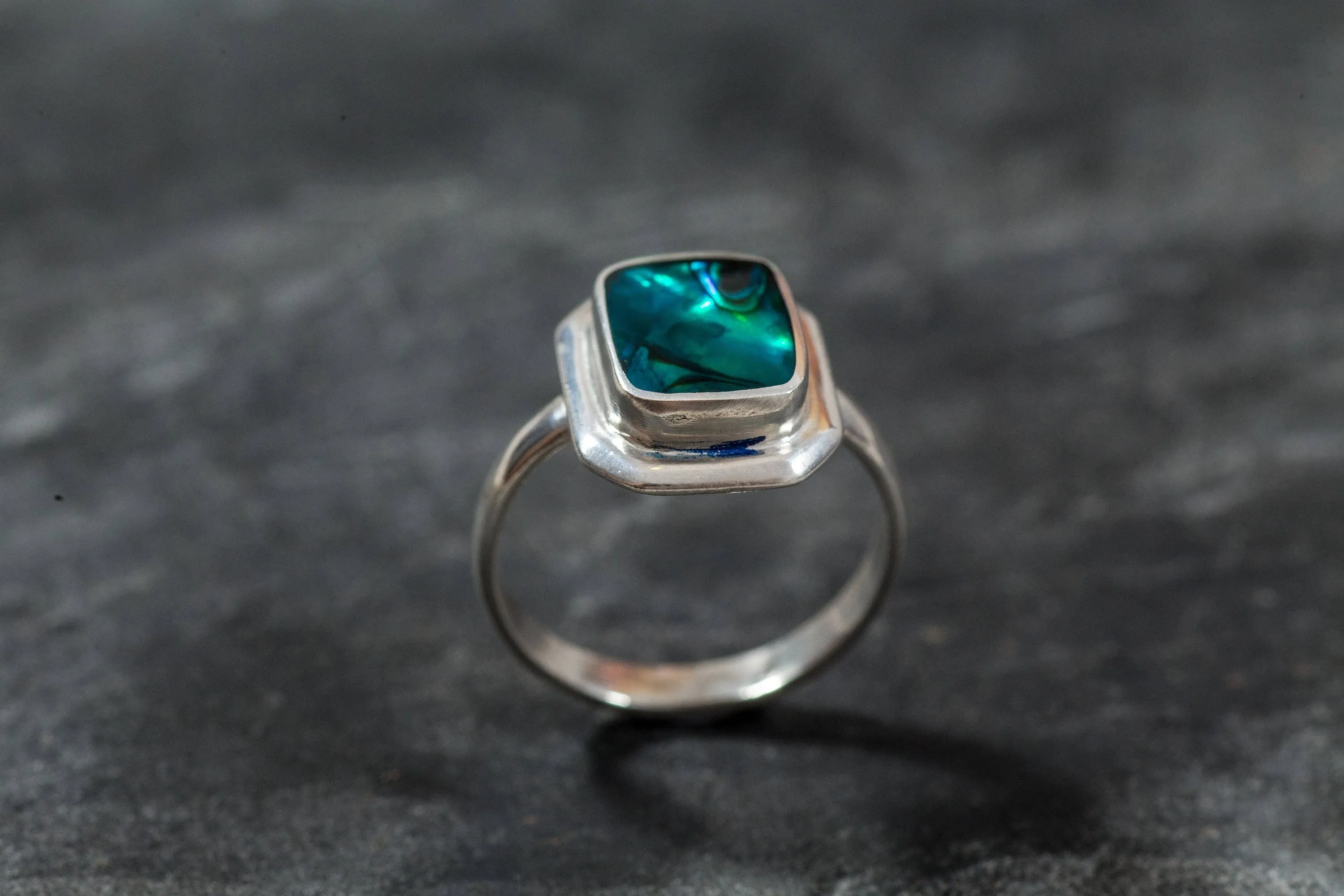 Natural Shell Pearl Ring - Vintage Abalone Ring - Unique Statement Ring