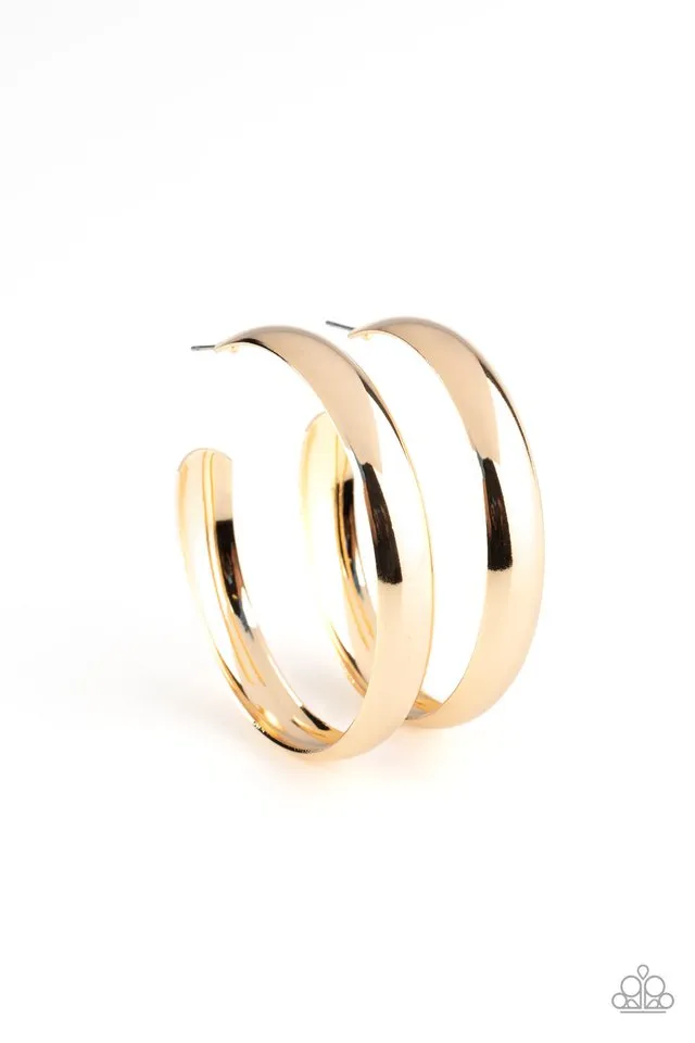 Paparazzi Earring ~ Kick Em To The CURVE - Gold