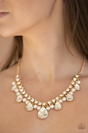 Paparazzi Necklace ~ Knockout Queen - Gold