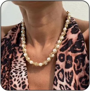 Pearl Necklaces for Women Dainty Gold Plated Pearl Necklaces Adjustable Chain Pearl Choker Minimalist Jewelry Trendy Statement Bride Wedding Jewelry Gift