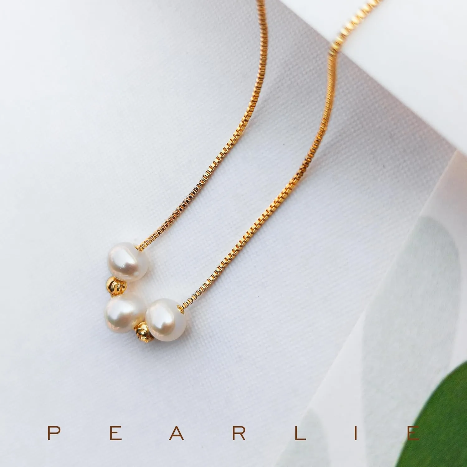 PEARLIE Necklaces for Women, Dainty Pearl Choker Necklaces Handmade Pearl Pendant Necklace Simple Gold Necklace Jewelry for Trendy Wedding Birthday