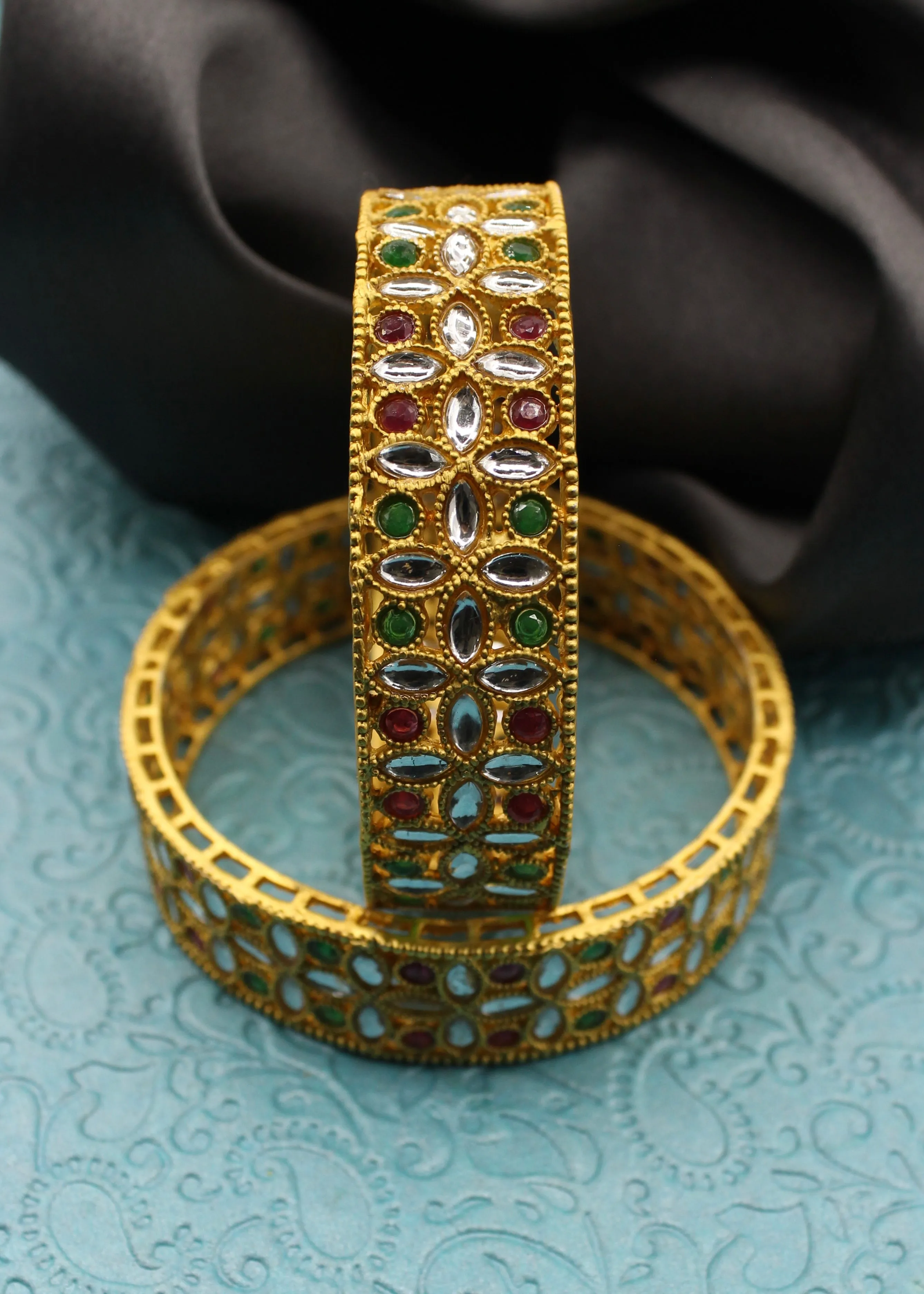 RAVISHING FLOWERET ANTIQUE BANGLES