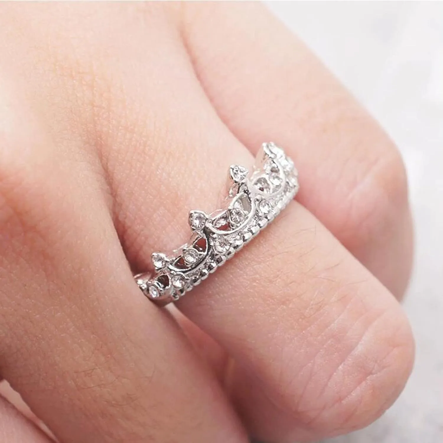 Rings for Friends Crown Ring Fashion Simple Zircon Ring Simple Personality Character Rings Ring For Women And