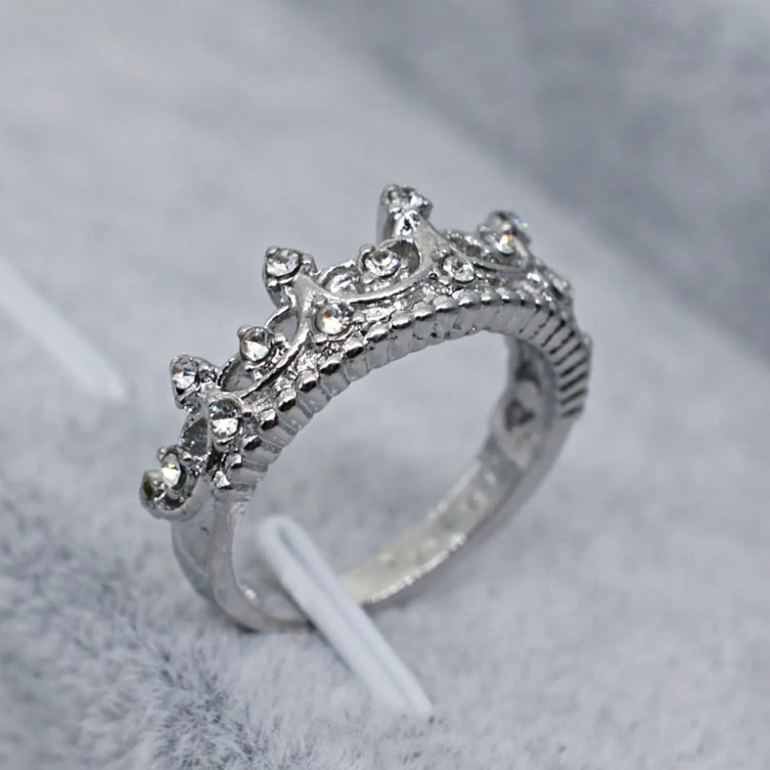 Rings for Friends Crown Ring Fashion Simple Zircon Ring Simple Personality Character Rings Ring For Women And