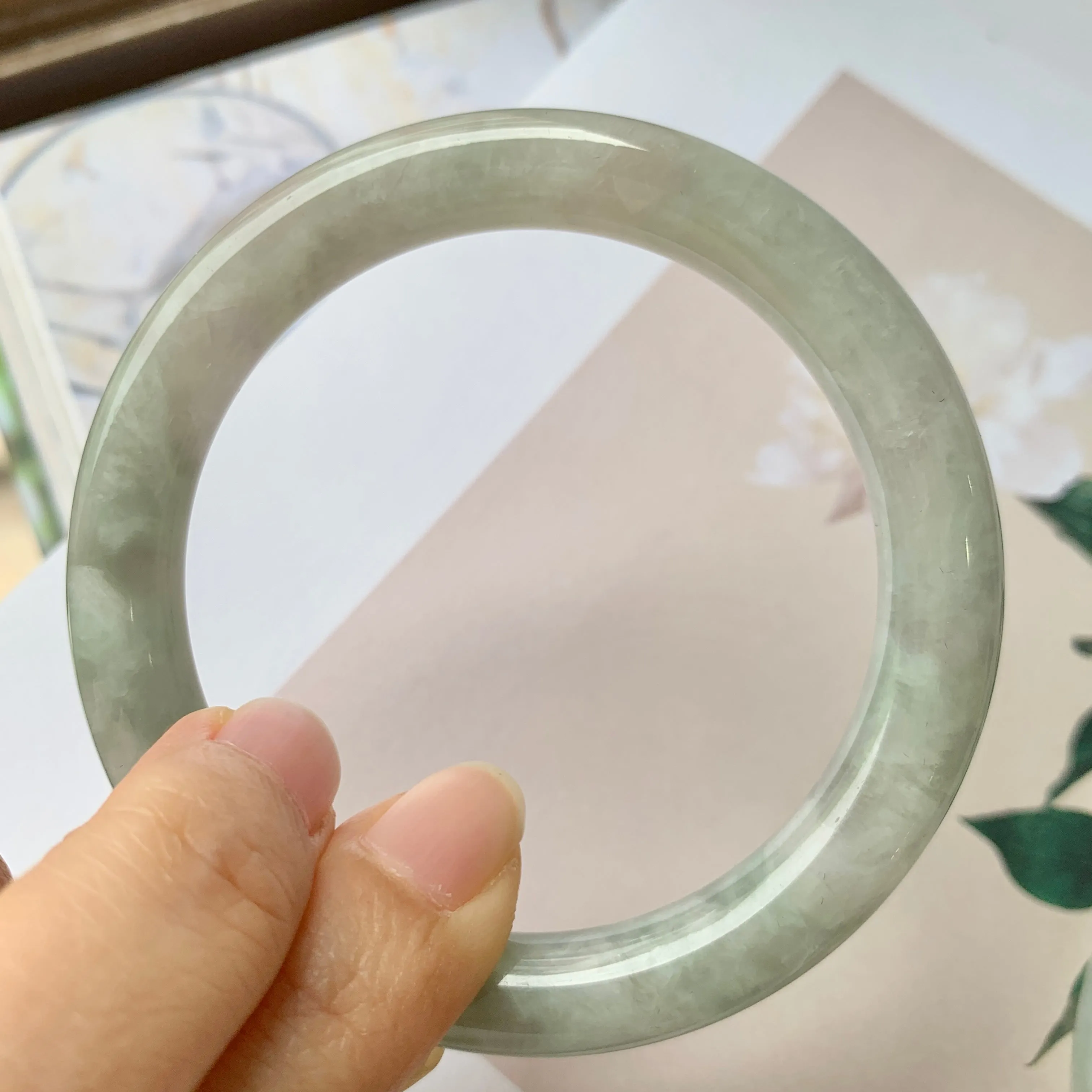 SOLD OUT: 52.4mm A-Grade Natural Light Green Jadeite Traditional Round Bangle No.151944