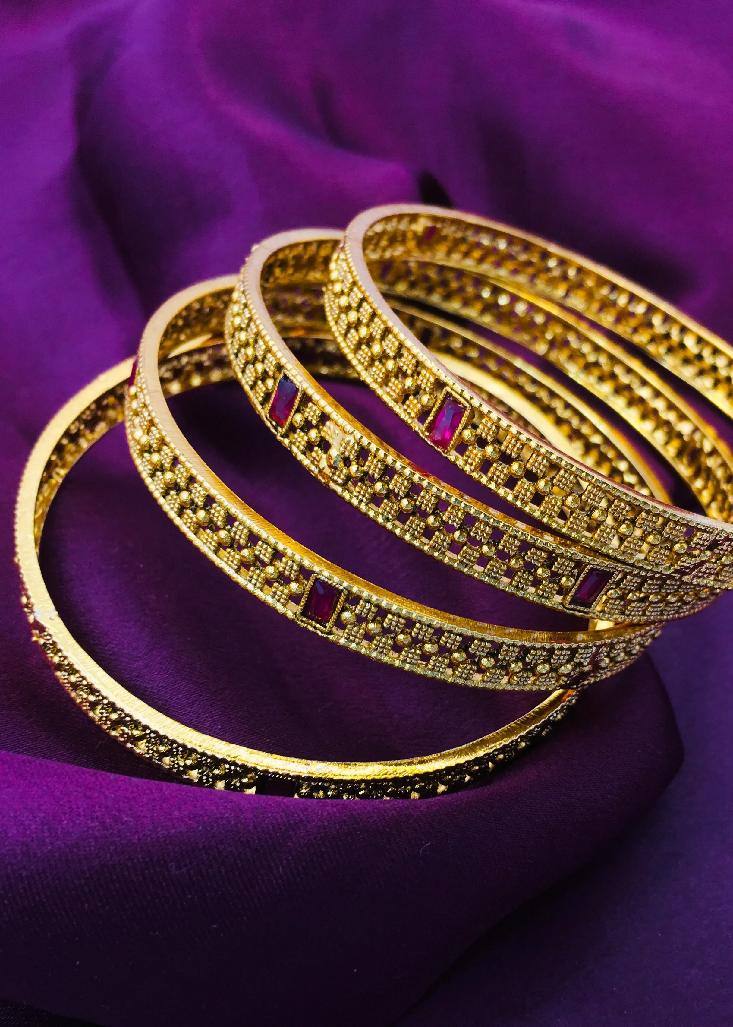 SQUARE DESIGNER BANGLES