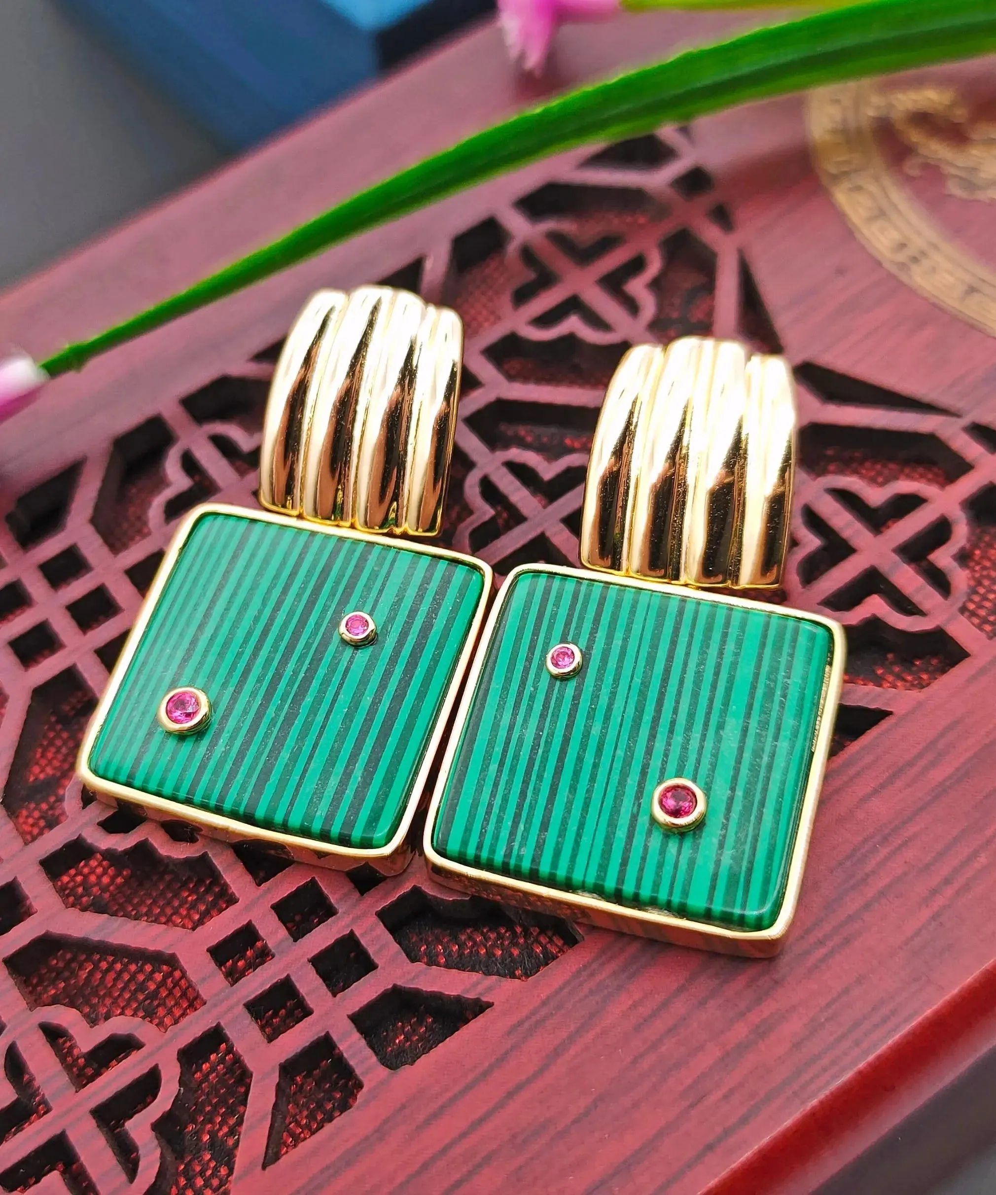 Sterling Silver Overgild Inlaid Square Malachite Hoop Earrings