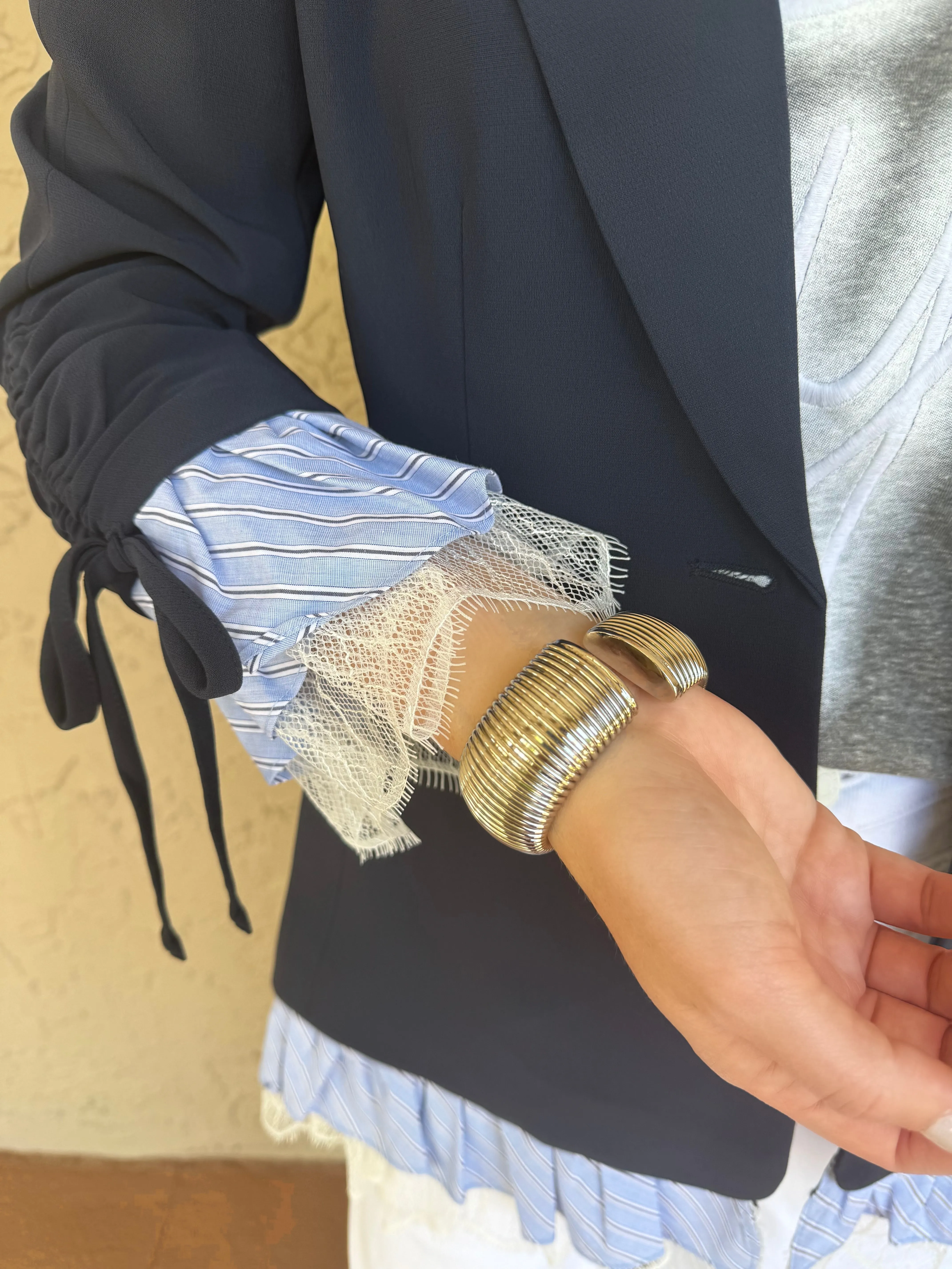 Thick Cobra Cuff - Silver