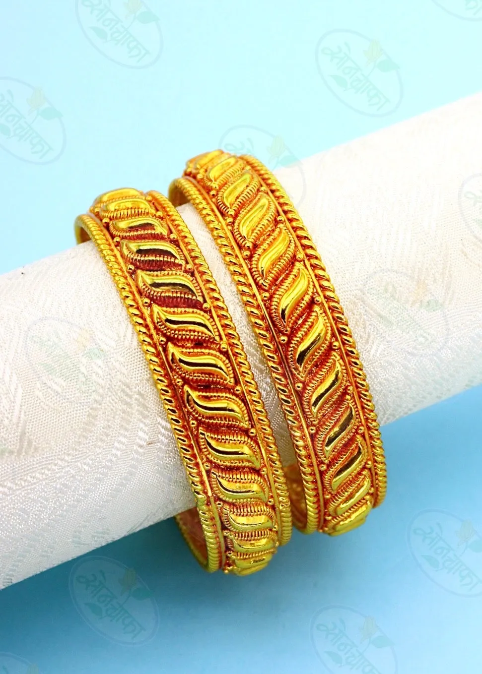 TRADITIONAL PESHWAI BANGLES