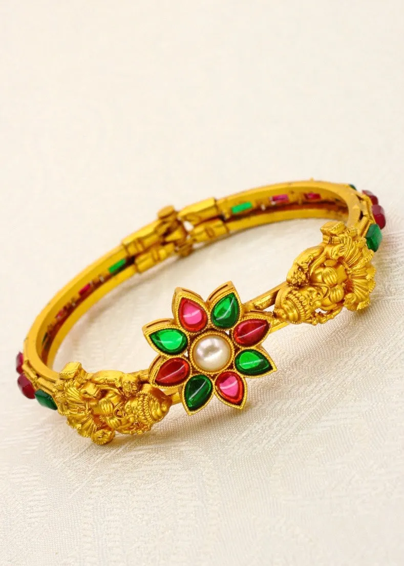 TRADITIONAL TEMPLE WITH FLOWERET KADA