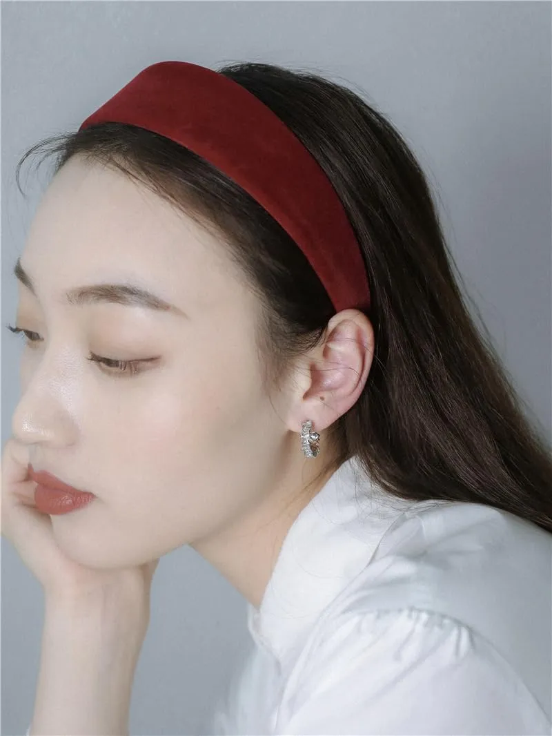 Velvet Wide Headband With Velvet Scrunchies for Women Girls, Fashion No Slip Hairband Elastic Hair Ponytail Holder Hair Tie (Solid Color-Black, One Size)